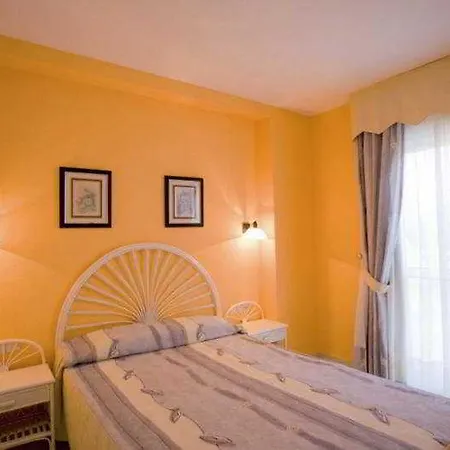 Apartamentos Fenix Beach Hotel Roquetas de Mar